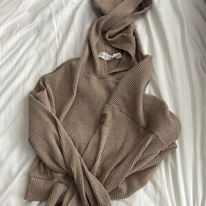 ALO Yoga Tan Cowl Neck Sweater Cozy Knit